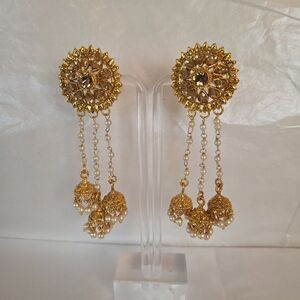 Jhumka Traditional Indian Earrings Gold Tone White Pearl Chandelier Bells
